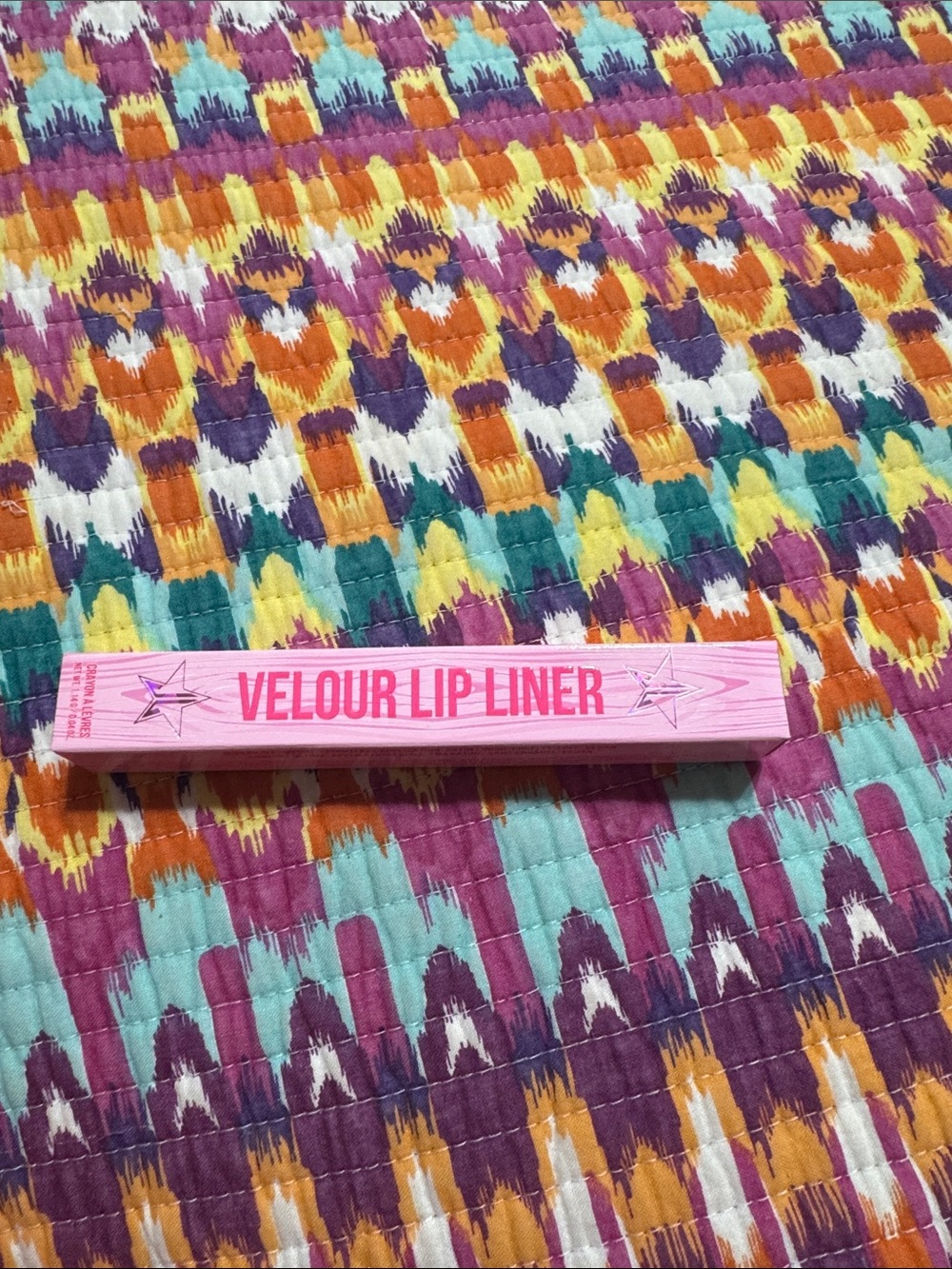 Jeffree Star velour lip liner